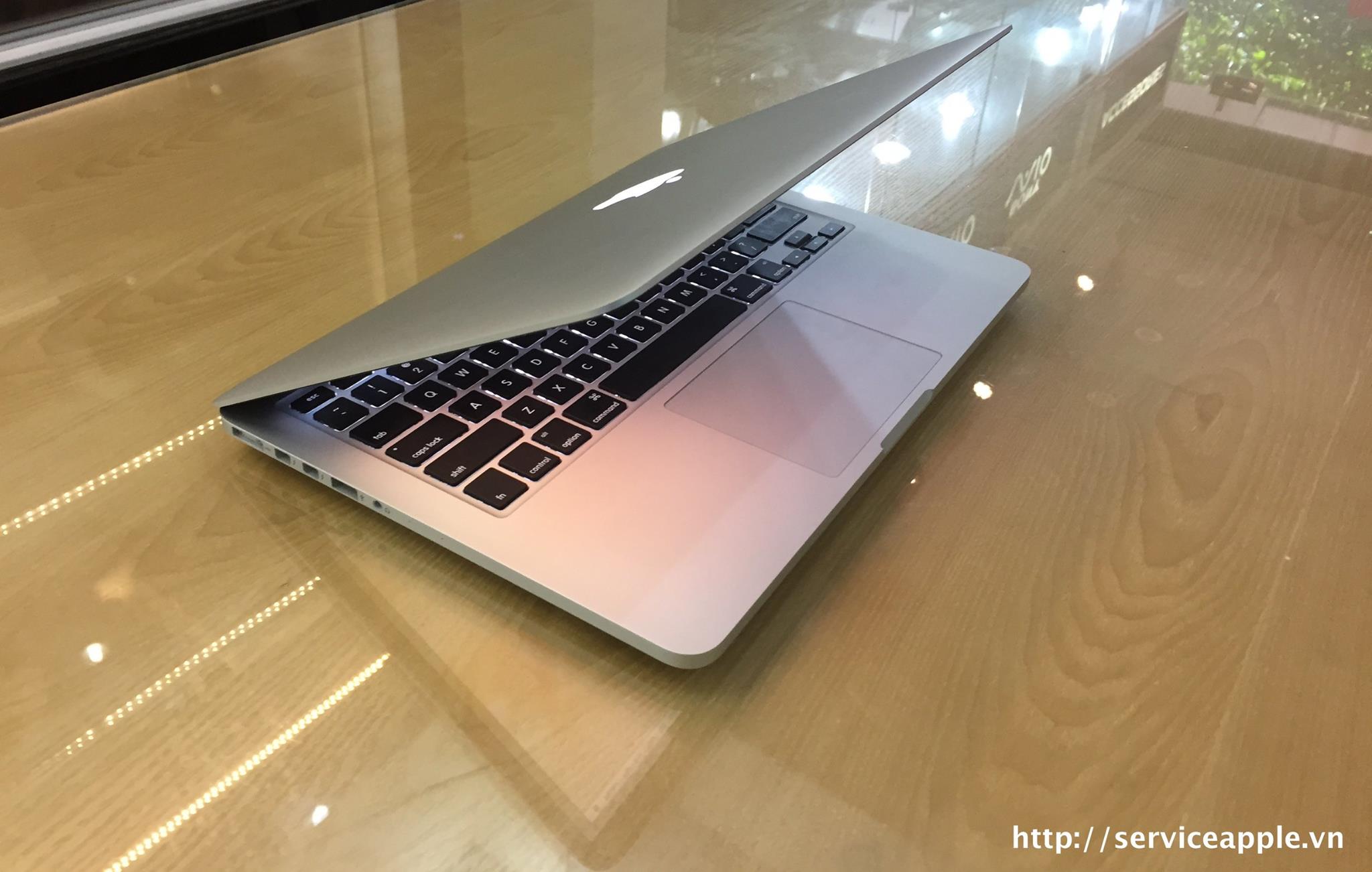 MacBook Pro Retina MF839 